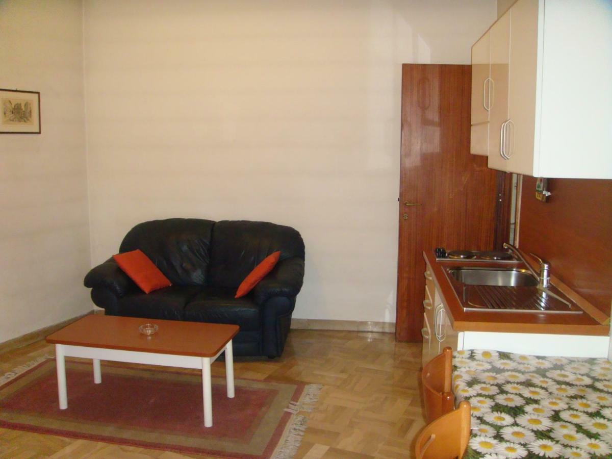 Residence Executive Ancône Chambre photo